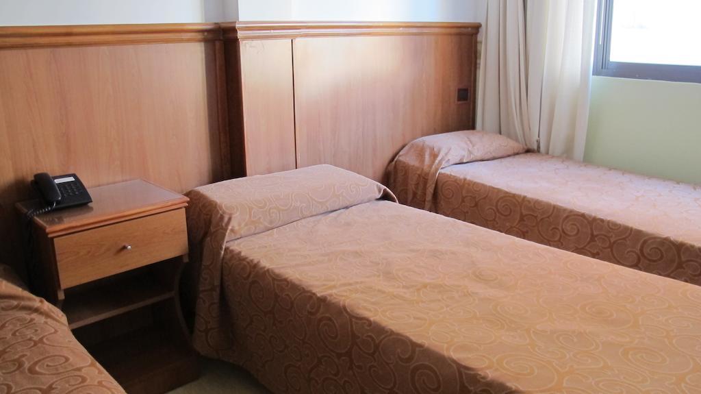 Hotel Pedraza Буенос-Айрес Номер фото